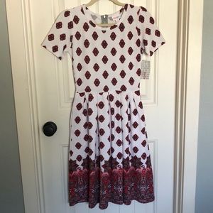 NWT Red Paisley LuLaRoe Amelia